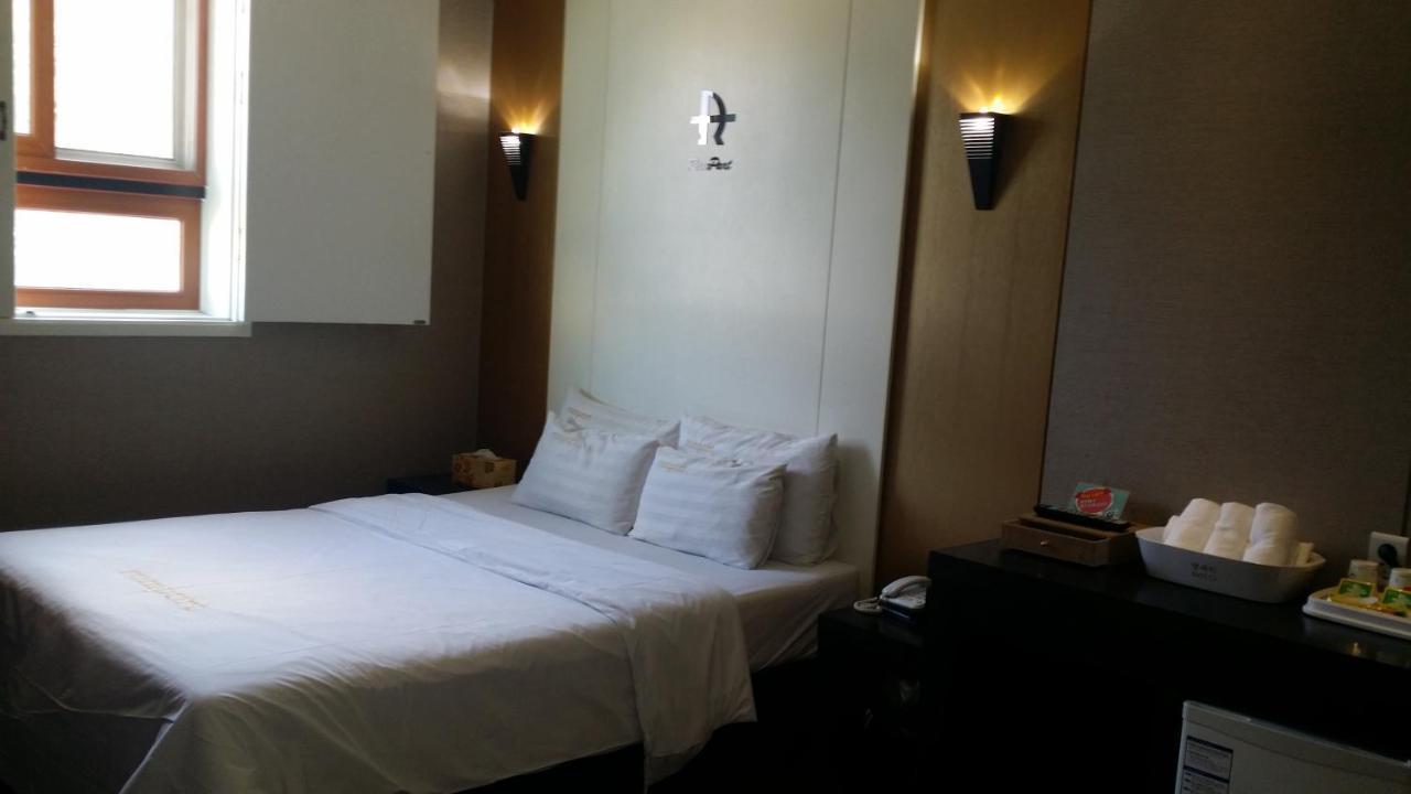 Rampart Hotel Gwangmyeong Exterior foto